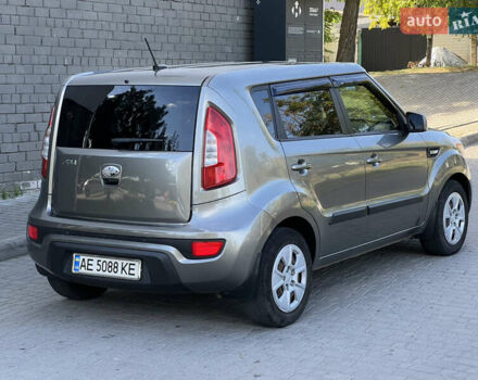 Сірий Кіа Soul, об'ємом двигуна 1.59 л та пробігом 152 тис. км за 8400 $, фото 4 на Automoto.ua
