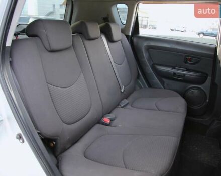 Серый Киа Soul, объемом двигателя 1.59 л и пробегом 154 тыс. км за 7900 $, фото 8 на Automoto.ua