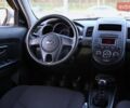 Серый Киа Soul, объемом двигателя 1.59 л и пробегом 154 тыс. км за 7900 $, фото 10 на Automoto.ua