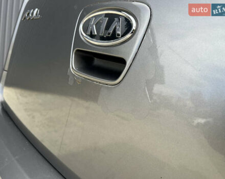 Киа Soul 2013 в Трускавце на Automoto.ua Серый Киа Soul, объемом двигателя 1.59 л и пробегом 141 тыс. км за 7400 $, фото 20 на Automoto.ua