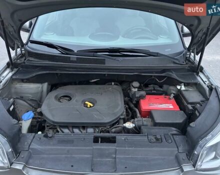 Серый Киа Soul, объемом двигателя 2 л и пробегом 240 тыс. км за 9800 $, фото 18 на Automoto.ua