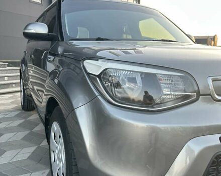 Серый Киа Soul, объемом двигателя 1.6 л и пробегом 160 тыс. км за 9250 $, фото 4 на Automoto.ua