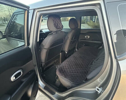 Серый Киа Soul, объемом двигателя 1.6 л и пробегом 160 тыс. км за 9250 $, фото 13 на Automoto.ua