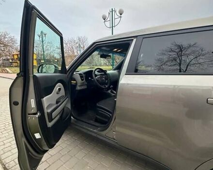 Серый Киа Soul, объемом двигателя 2 л и пробегом 209 тыс. км за 9000 $, фото 11 на Automoto.ua