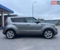 Серый Киа Soul, объемом двигателя 2 л и пробегом 240 тыс. км за 9800 $, фото 2 на Automoto.ua