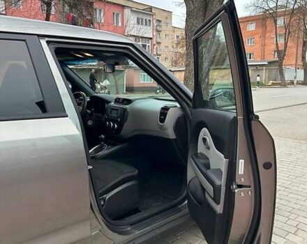 Серый Киа Soul, объемом двигателя 2 л и пробегом 209 тыс. км за 9000 $, фото 10 на Automoto.ua