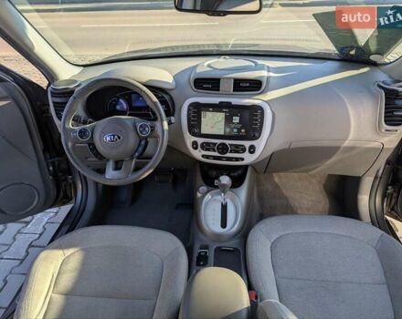 Сірий Кіа Soul, об'ємом двигуна 0 л та пробігом 165 тис. км за 5400 $, фото 38 на Automoto.ua