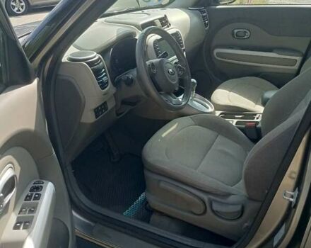 Серый Киа Soul, объемом двигателя 0 л и пробегом 164 тыс. км за 5500 $, фото 7 на Automoto.ua