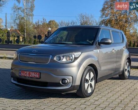 Сірий Кіа Soul, об'ємом двигуна 0 л та пробігом 165 тис. км за 5400 $, фото 33 на Automoto.ua