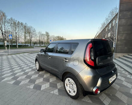 Серый Киа Soul, объемом двигателя 1.6 л и пробегом 160 тыс. км за 9250 $, фото 7 на Automoto.ua