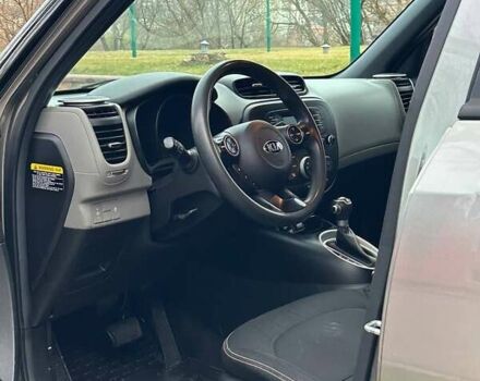 Серый Киа Soul, объемом двигателя 2 л и пробегом 209 тыс. км за 9000 $, фото 21 на Automoto.ua