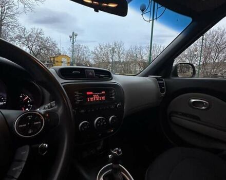Серый Киа Soul, объемом двигателя 2 л и пробегом 209 тыс. км за 9000 $, фото 29 на Automoto.ua
