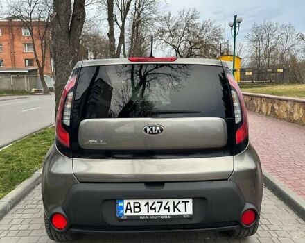 Серый Киа Soul, объемом двигателя 2 л и пробегом 209 тыс. км за 9000 $, фото 4 на Automoto.ua