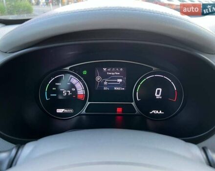 Серый Киа Soul, объемом двигателя 0 л и пробегом 150 тыс. км за 6990 $, фото 14 на Automoto.ua
