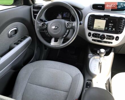 Серый Киа Soul, объемом двигателя 0 л и пробегом 100 тыс. км за 6400 $, фото 38 на Automoto.ua