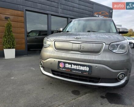 Серый Киа Soul, объемом двигателя 0 л и пробегом 114 тыс. км за 5599 $, фото 9 на Automoto.ua