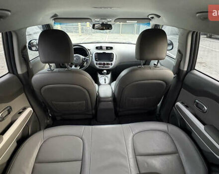 Серый Киа Soul, объемом двигателя 0 л и пробегом 185 тыс. км за 9700 $, фото 13 на Automoto.ua