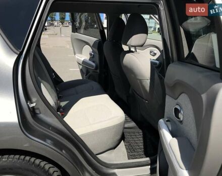Сірий Кіа Soul, об'ємом двигуна 0 л та пробігом 100 тис. км за 7900 $, фото 28 на Automoto.ua