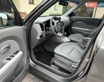 Серый Киа Soul, объемом двигателя 0 л и пробегом 111 тыс. км за 7100 $, фото 15 на Automoto.ua