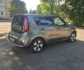 Серый Киа Soul, объемом двигателя 0 л и пробегом 128 тыс. км за 8000 $, фото 1 на Automoto.ua