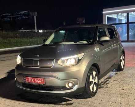 Серый Киа Soul, объемом двигателя 0 л и пробегом 100 тыс. км за 5990 $, фото 1 на Automoto.ua