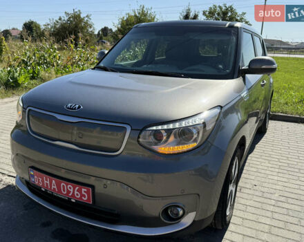 Серый Киа Soul, объемом двигателя 0 л и пробегом 109 тыс. км за 6499 $, фото 2 на Automoto.ua