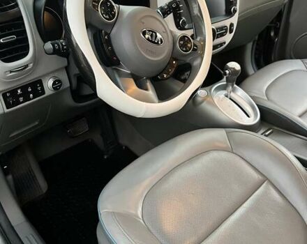 Серый Киа Soul, объемом двигателя 0 л и пробегом 111 тыс. км за 6700 $, фото 12 на Automoto.ua