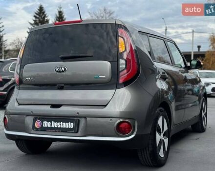 Серый Киа Soul, объемом двигателя 0 л и пробегом 123 тыс. км за 6950 $, фото 17 на Automoto.ua