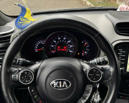 Сірий Кіа Soul, об'ємом двигуна 2 л та пробігом 114 тис. км за 10700 $, фото 9 на Automoto.ua