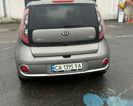 Серый Киа Soul, объемом двигателя 0 л и пробегом 127 тыс. км за 7500 $, фото 6 на Automoto.ua