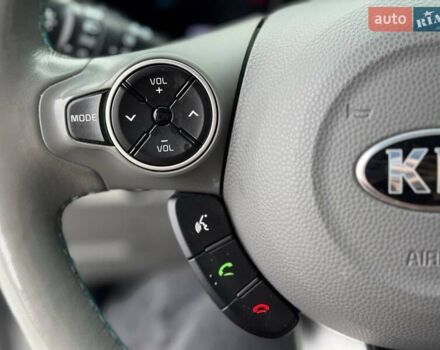 Серый Киа Soul, объемом двигателя 0 л и пробегом 123 тыс. км за 6950 $, фото 31 на Automoto.ua