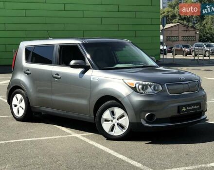 Сірий Кіа Soul, об'ємом двигуна 0 л та пробігом 100 тис. км за 7900 $, фото 2 на Automoto.ua