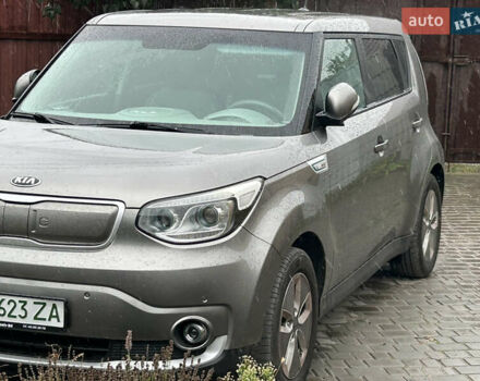 Сірий Кіа Soul, об'ємом двигуна 0 л та пробігом 143 тис. км за 7600 $, фото 1 на Automoto.ua