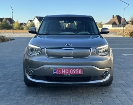 Серый Киа Soul, объемом двигателя 0 л и пробегом 160 тыс. км за 9600 $, фото 2 на Automoto.ua