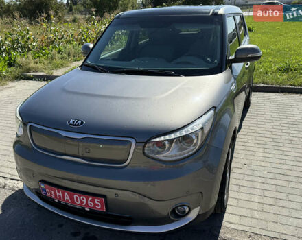 Серый Киа Soul, объемом двигателя 0 л и пробегом 109 тыс. км за 6499 $, фото 19 на Automoto.ua