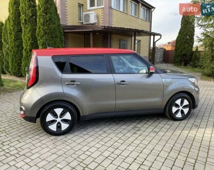 Серый Киа Soul, объемом двигателя 0 л и пробегом 135 тыс. км за 7299 $, фото 3 на Automoto.ua