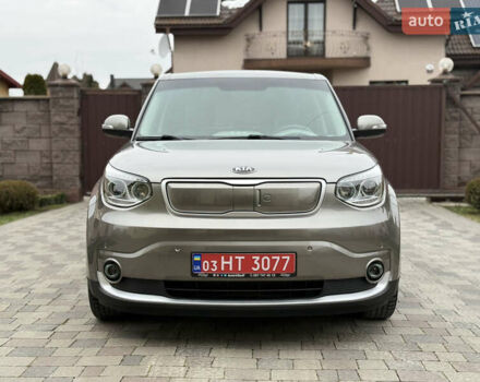 Серый Киа Soul, объемом двигателя 0 л и пробегом 111 тыс. км за 7100 $, фото 4 на Automoto.ua