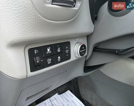 Сірий Кіа Soul, об'ємом двигуна 0 л та пробігом 114 тис. км за 6500 $, фото 38 на Automoto.ua