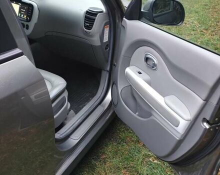 Серый Киа Soul, объемом двигателя 0 л и пробегом 130 тыс. км за 5500 $, фото 8 на Automoto.ua