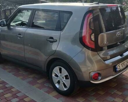 Серый Киа Soul, объемом двигателя 0 л и пробегом 92 тыс. км за 8000 $, фото 2 на Automoto.ua