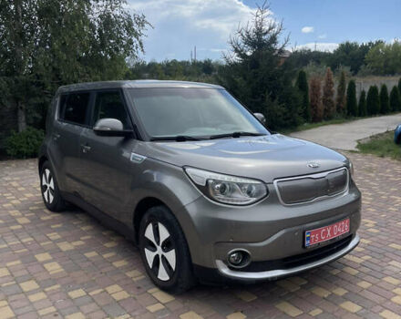 Серый Киа Soul, объемом двигателя 0 л и пробегом 88 тыс. км за 8500 $, фото 1 на Automoto.ua