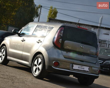 Сірий Кіа Soul, об'ємом двигуна 0 л та пробігом 148 тис. км за 5800 $, фото 10 на Automoto.ua