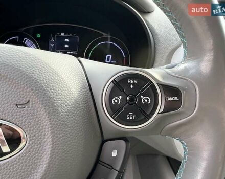 Киа Soul 2015 в Хмельницком на Automoto.ua Серый Киа Soul, объемом двигателя 0 л и пробегом 95 тыс. км за 6500 $, фото 29 на Automoto.ua