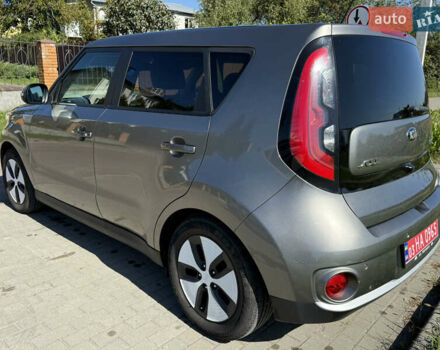 Серый Киа Soul, объемом двигателя 0 л и пробегом 109 тыс. км за 6499 $, фото 22 на Automoto.ua