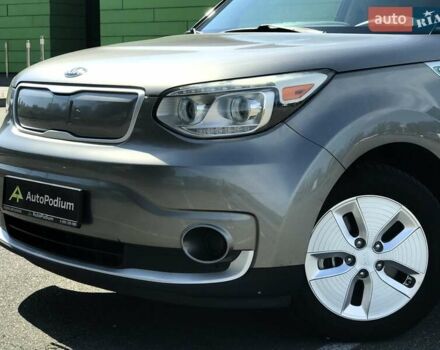 Серый Киа Soul, объемом двигателя 0 л и пробегом 100 тыс. км за 6400 $, фото 11 на Automoto.ua