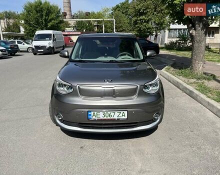 Серый Киа Soul, объемом двигателя 0 л и пробегом 35 тыс. км за 9500 $, фото 1 на Automoto.ua