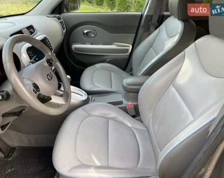 Серый Киа Soul, объемом двигателя 0 л и пробегом 135 тыс. км за 7299 $, фото 9 на Automoto.ua