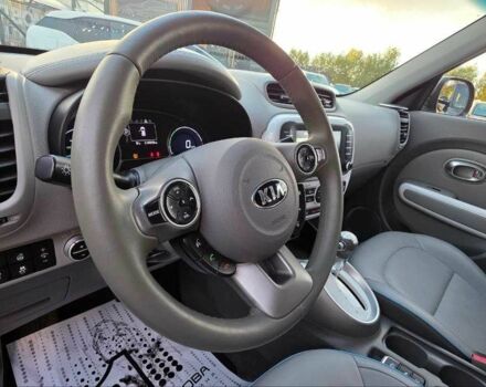 Серый Киа Soul, объемом двигателя 0 л и пробегом 114 тыс. км за 5900 $, фото 10 на Automoto.ua