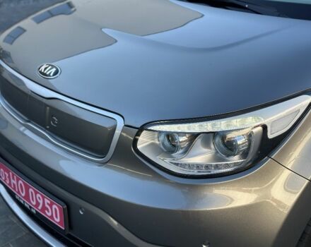 Серый Киа Soul, объемом двигателя 0 л и пробегом 160 тыс. км за 9600 $, фото 15 на Automoto.ua