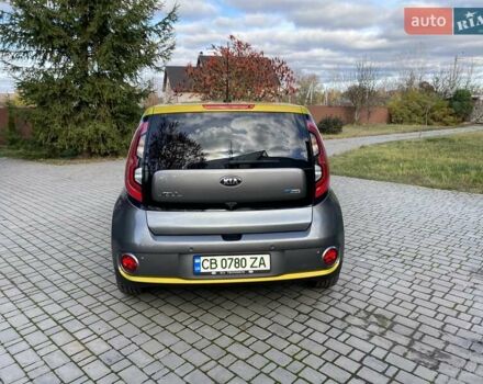 Серый Киа Soul, объемом двигателя 0 л и пробегом 158 тыс. км за 7099 $, фото 5 на Automoto.ua
